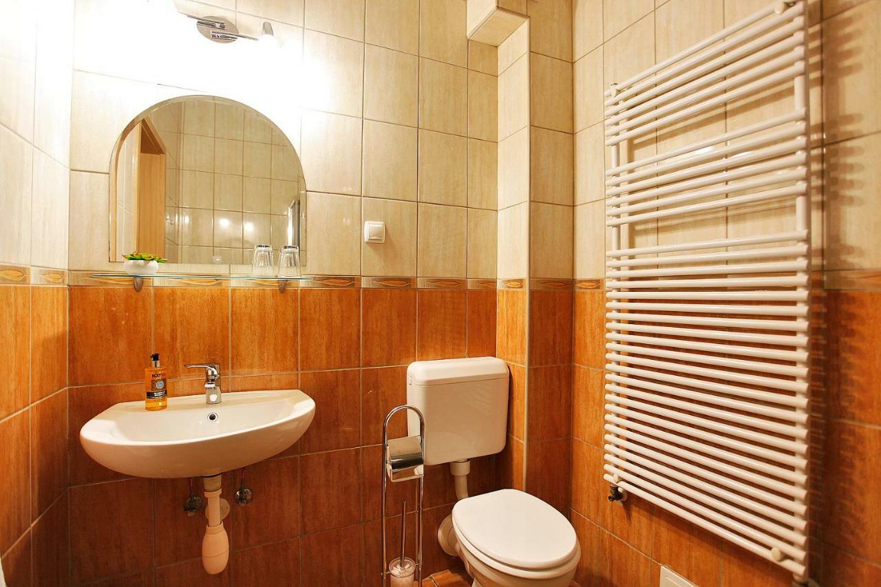 Paradise Apartman ミシュコルツ エクステリア 写真