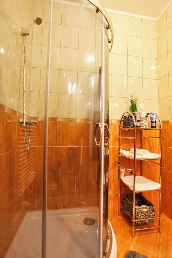 Paradise Apartman ミシュコルツ エクステリア 写真